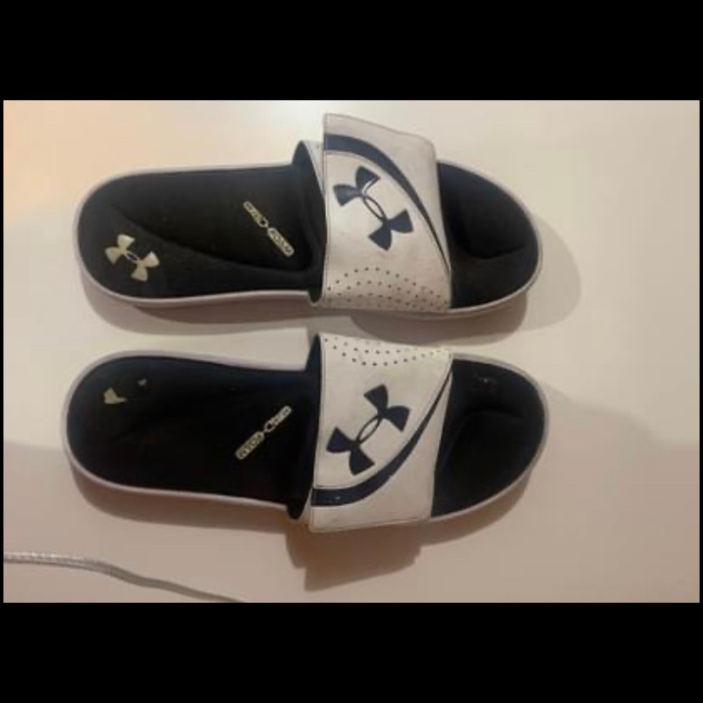 Men’s Under Armour Sandals Size 15